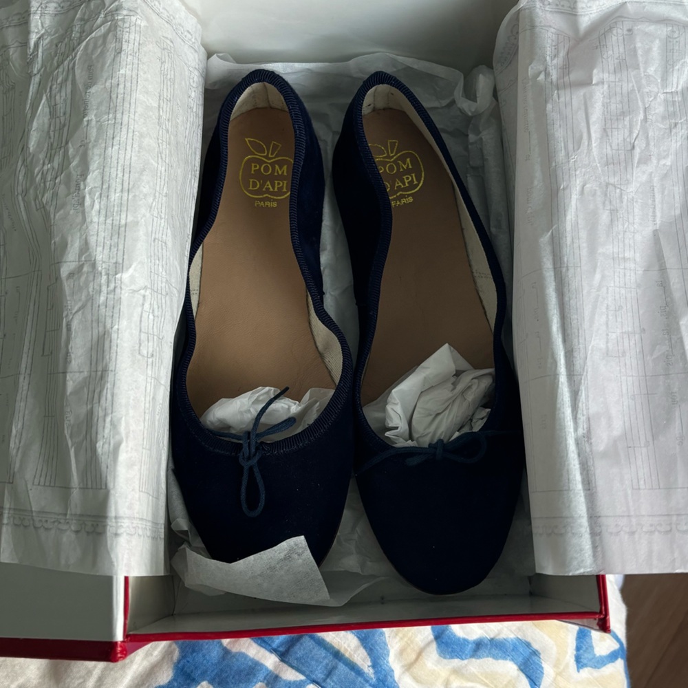 Pom Dapi Navy Ballet Flats